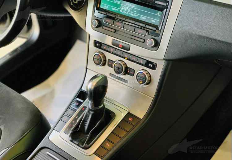 Volkswagen Passat B7