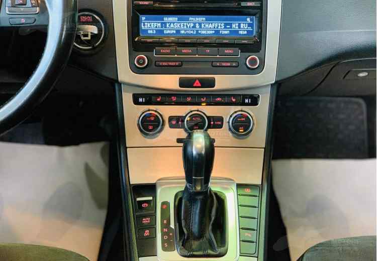 Volkswagen Passat B7