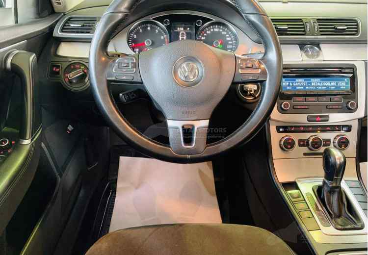 Volkswagen Passat B7