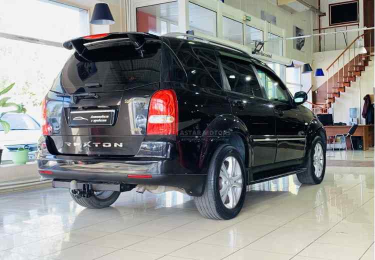 SsangYong Rexton II