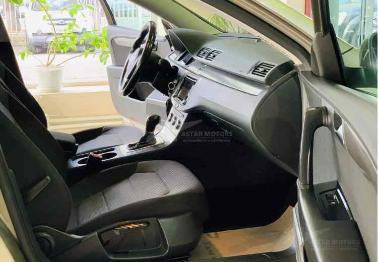 Volkswagen Passat B7