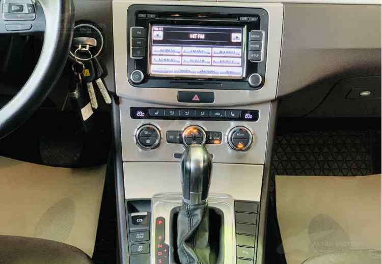 Volkswagen Passat B7