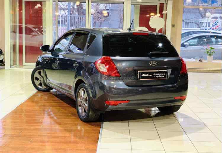 Kia Ceed I Рестайлинг