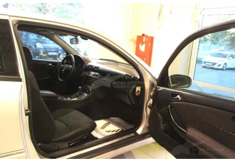 Mercedes-Benz C-Класс III (W204)