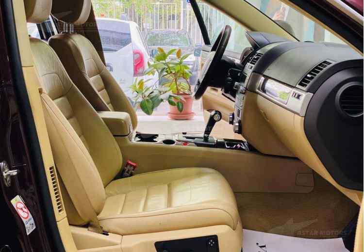 Volkswagen Touareg I Рестайлинг