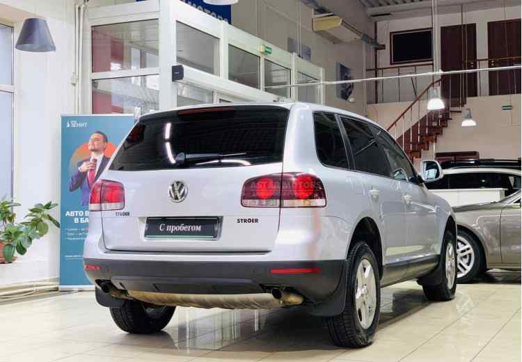 Volkswagen Touareg I Рестайлинг