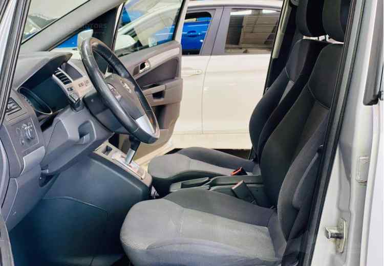 Opel Zafira B Рестайлинг
