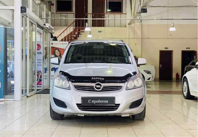 Opel Zafira B Рестайлинг