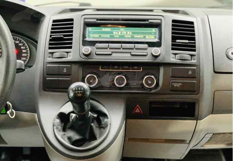 Volkswagen Caravelle T5 Рестайлинг