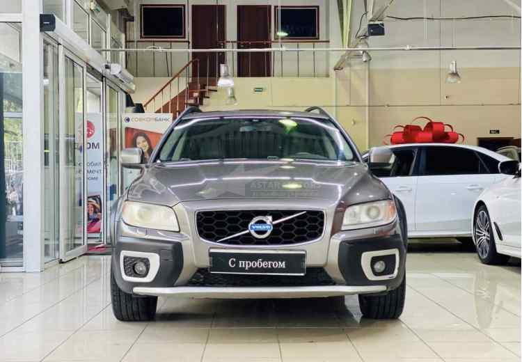 Volvo XC70 II