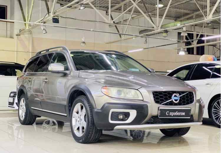 Volvo XC70 II