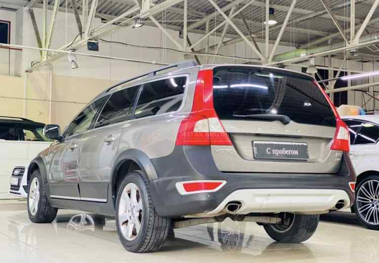 Volvo XC70 II