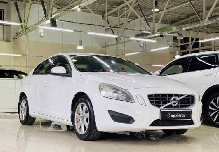 Volvo S60 II