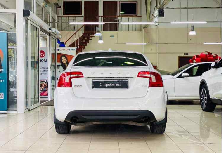 Volvo S60 II