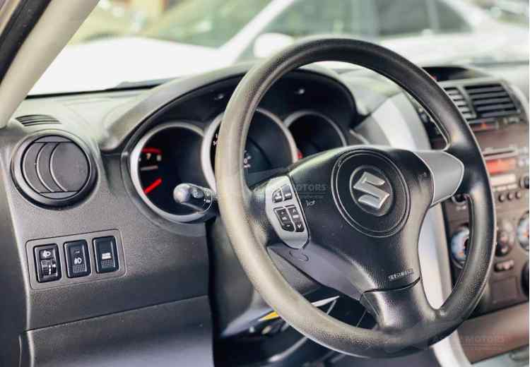 Suzuki Grand Vitara III