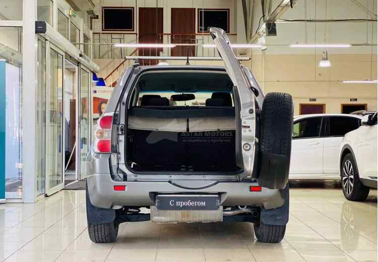 Suzuki Grand Vitara III