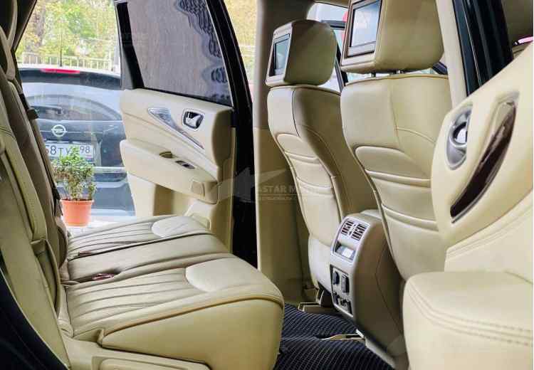 Infiniti JX