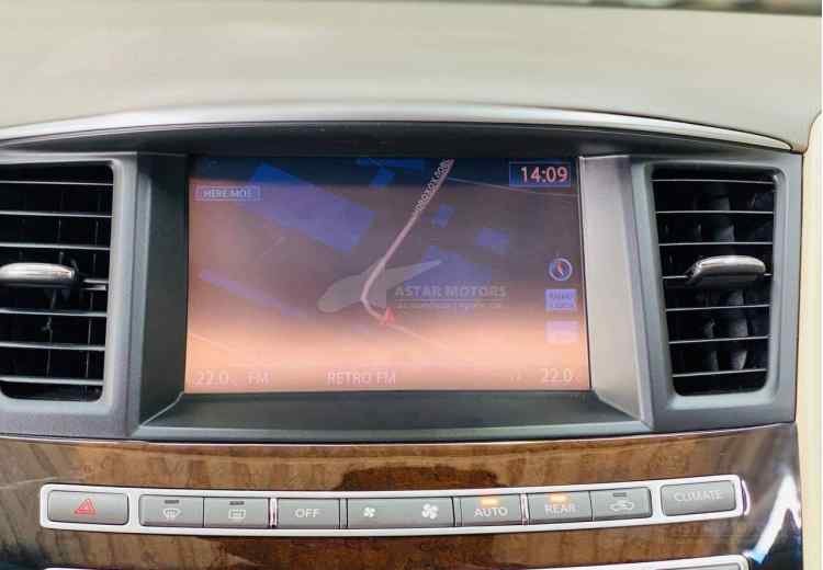 Infiniti JX