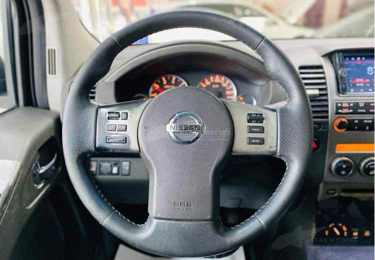 Nissan Pathfinder III