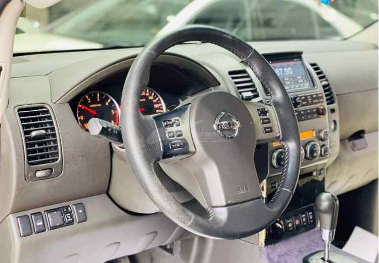 Nissan Pathfinder III