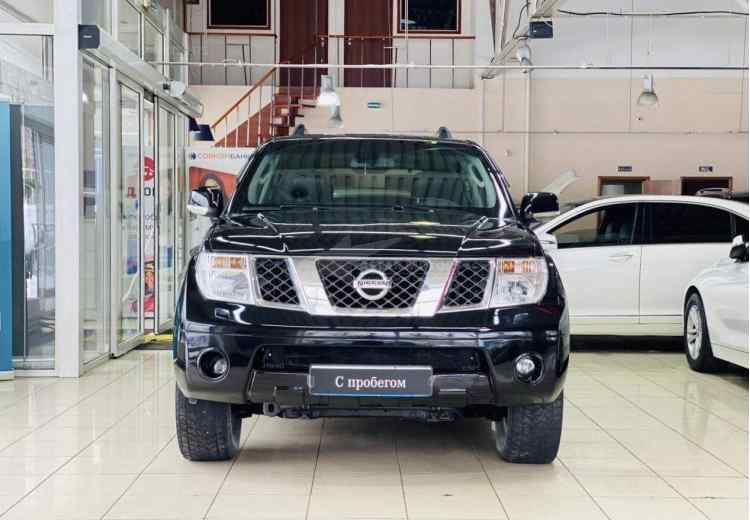 Nissan Pathfinder III