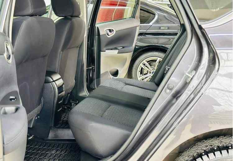 Nissan Sentra VII (B17)