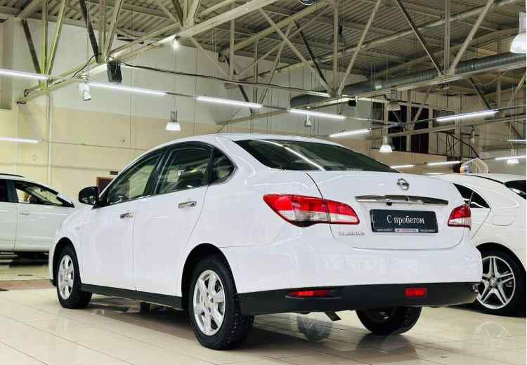 Nissan Almera III (G15)