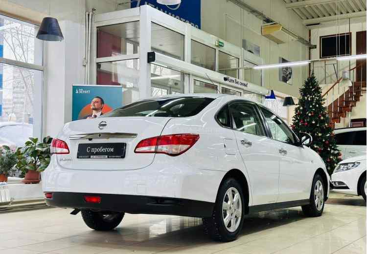 Nissan Almera III (G15)