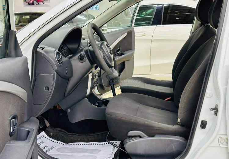 Nissan Almera III (G15)