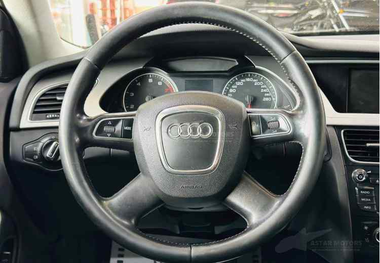 Audi A4 IV (B8)
