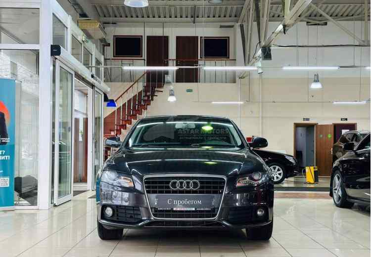 Audi A4 IV (B8)