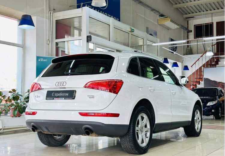 Audi Q5 I (8R)