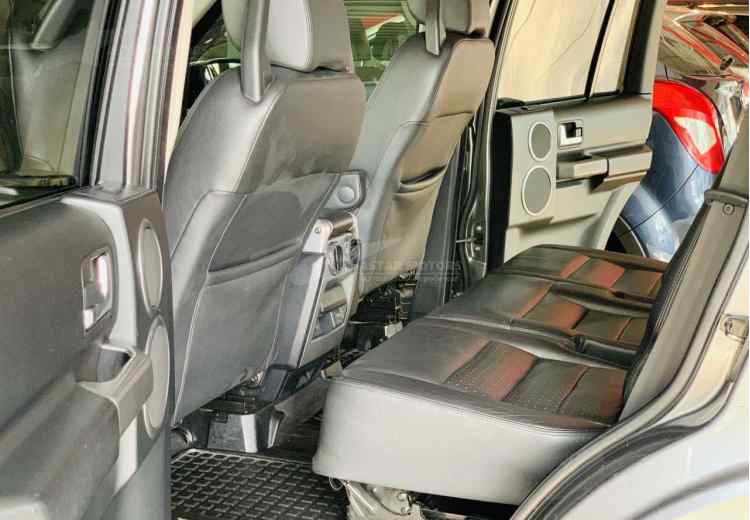 Land Rover Discovery III