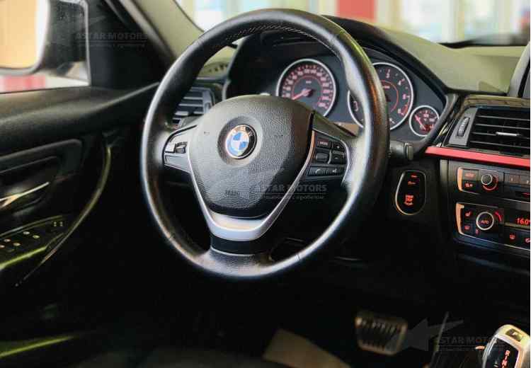 BMW 3 серии VI (F3x)