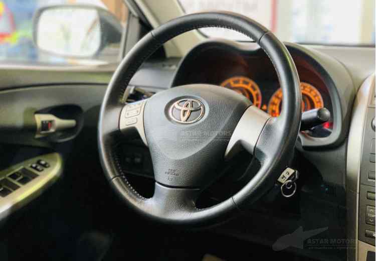 Toyota Corolla X (E140, E150) Рестайлинг