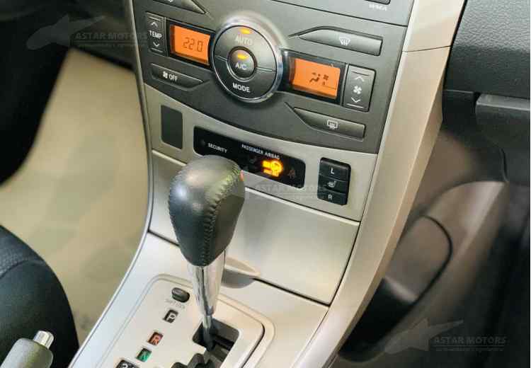 Toyota Corolla X (E140, E150) Рестайлинг