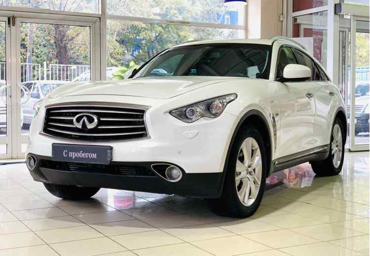 Infiniti QX70