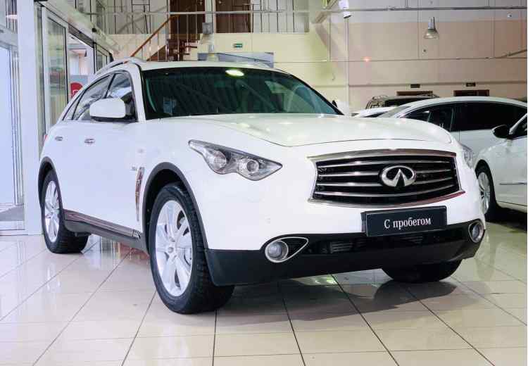 Infiniti QX70