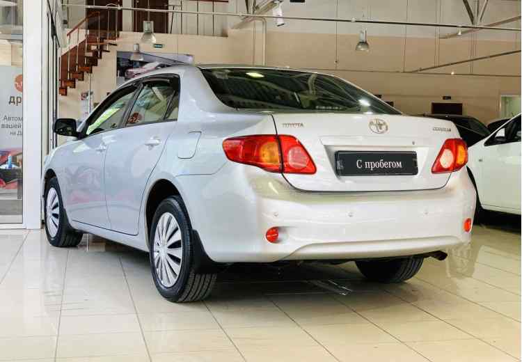 Toyota Corolla X (E140, E150) Рестайлинг