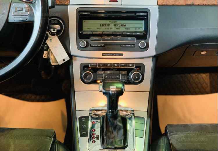 Volkswagen Passat B6