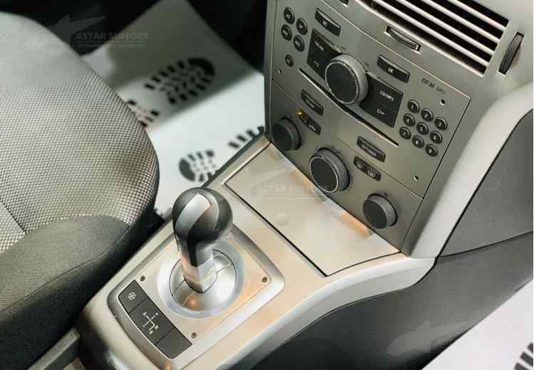 Opel Astra H Рестайлинг