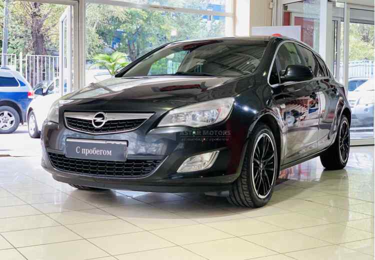 Opel Astra J