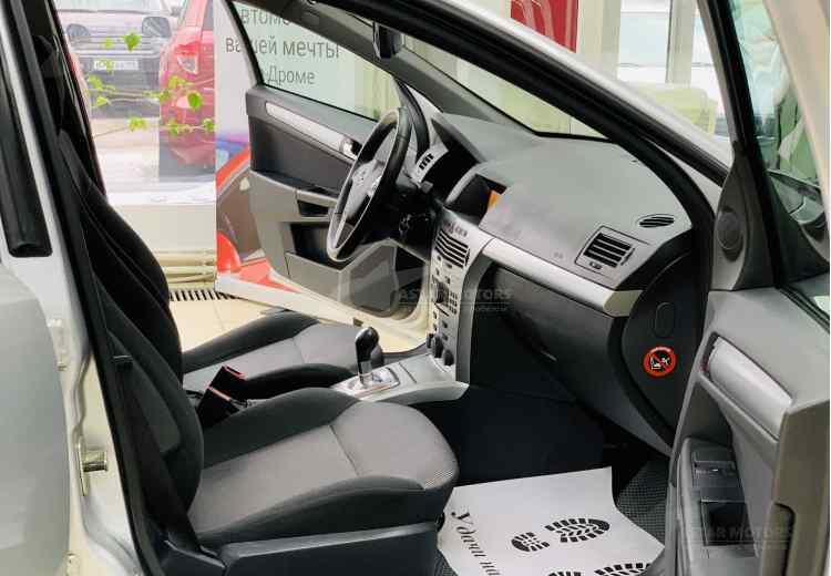 Opel Astra H Рестайлинг