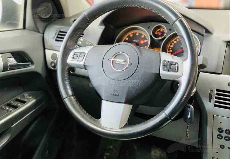 Opel Astra H Рестайлинг