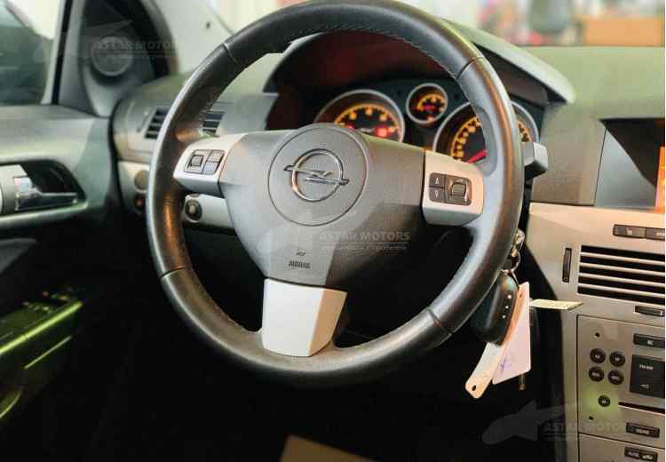 Opel Astra H Рестайлинг