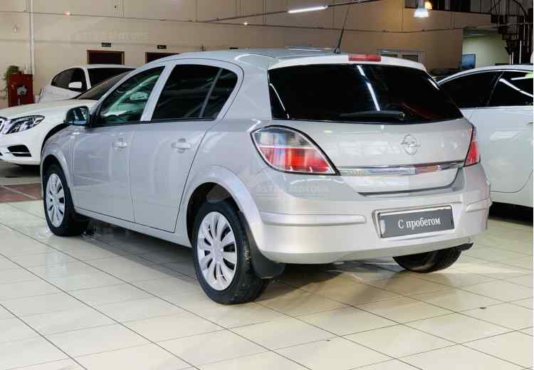 Opel Astra H Рестайлинг