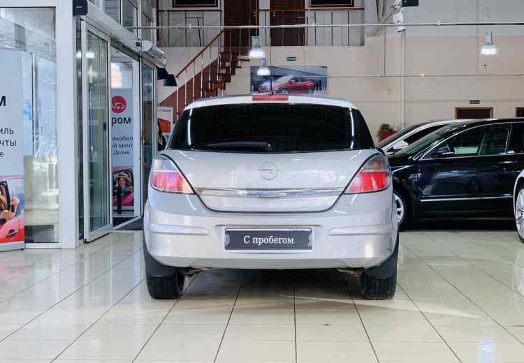 Opel Astra H Рестайлинг