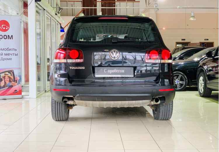 Volkswagen Touareg I Рестайлинг