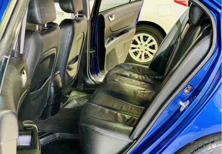 Hyundai Sonata V (NF)