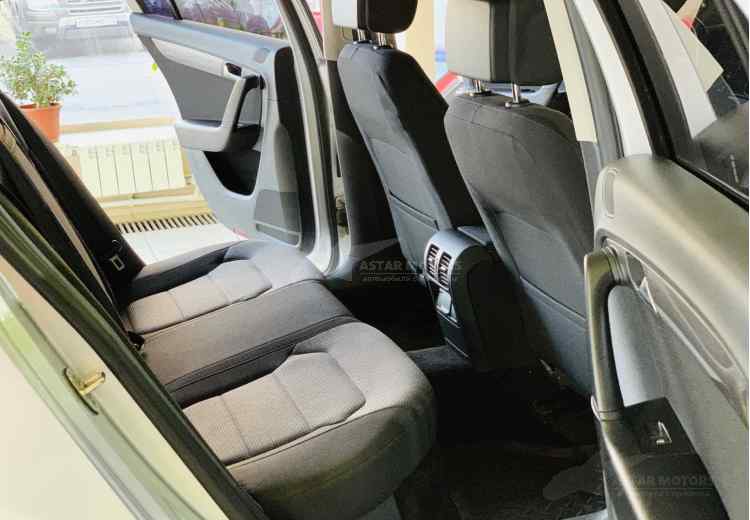 Volkswagen Passat B7